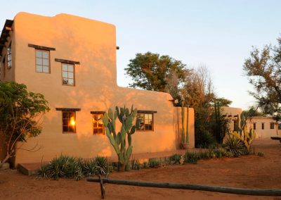 Namibia Eningu Clayhouse Lodge | @ Eningu Clay House